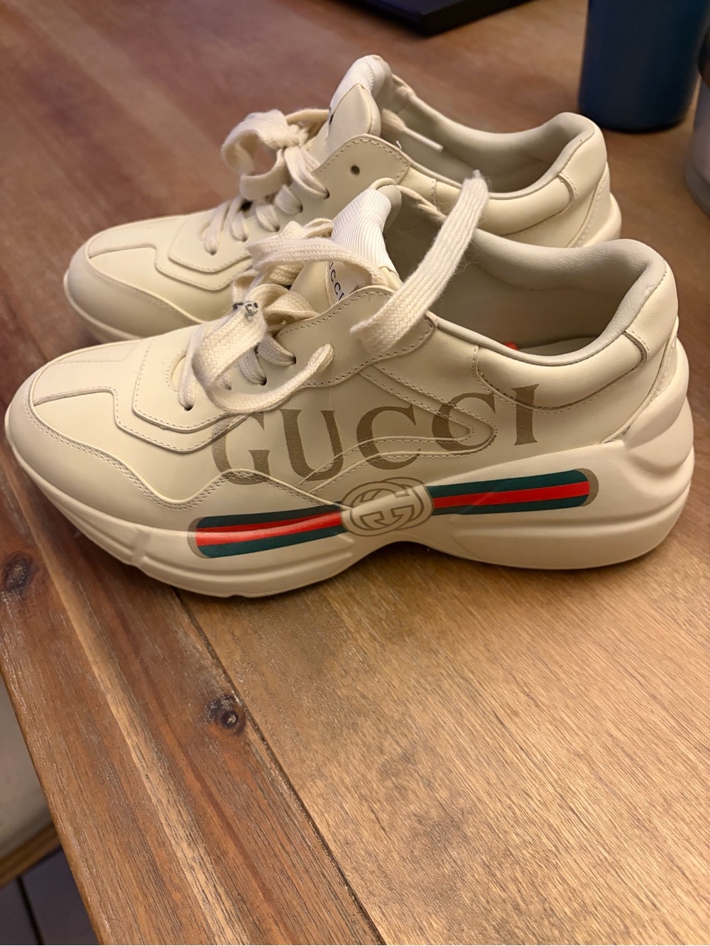 GUCCI SNEAKERS